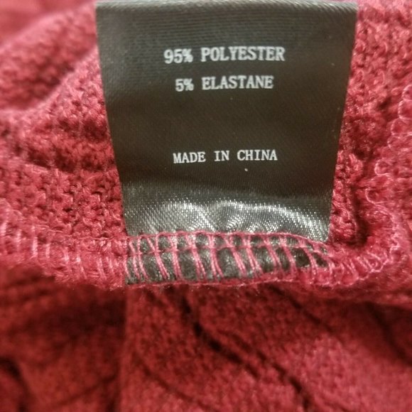 Loveu.Dear Cute Burgundy Knit Button Accent Hooded Cardigan Size Large MRSP $100 - Picture 3 of 5